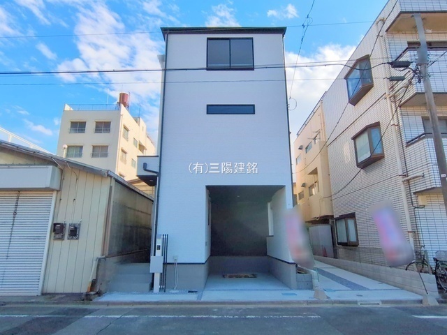 外観: