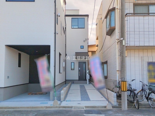外観: