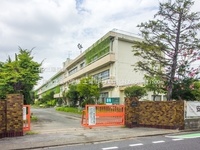 周辺環境:上尾市立東小学校