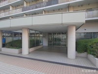 エントランス: