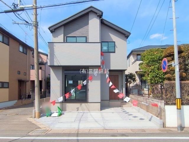 外観: