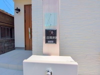 外観: