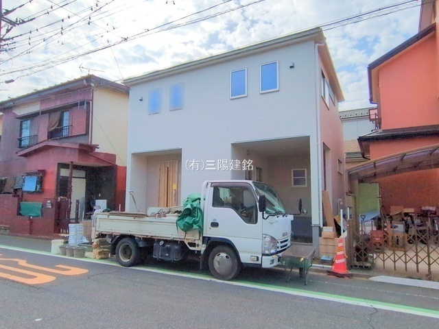 外観: