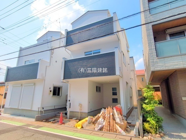 外観: