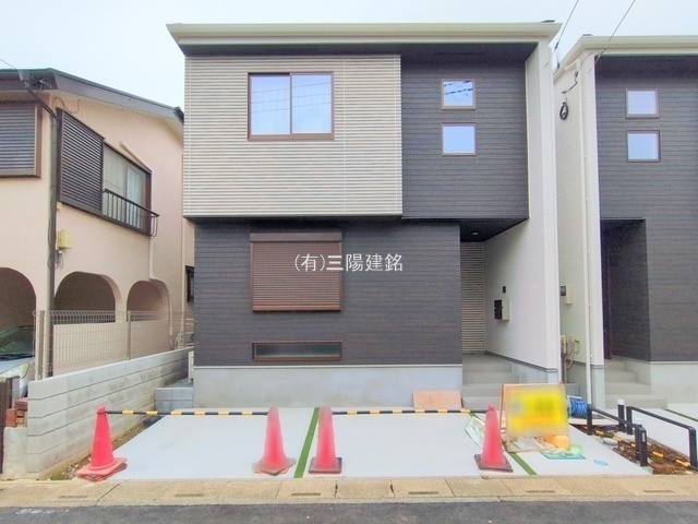 外観: