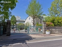 周辺環境:さいたま市立仲町小学校