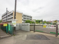周辺環境:さいたま市立栄小学校
