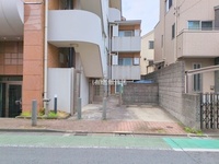 外観: