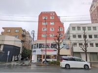 エントランス:
