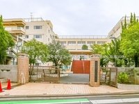 周辺環境:さいたま市立上大久保中学校