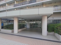 エントランス: