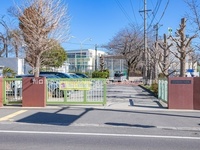 周辺環境:川口市立安行中学校