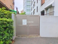 外観: