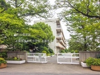 周辺環境:上尾市立東町小学校