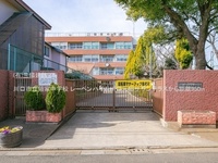 周辺環境:川口市立領家中学校