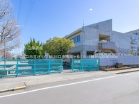 周辺環境:川口市立辻小学校