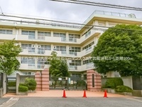 周辺環境:さいたま市立浦和大里小学校