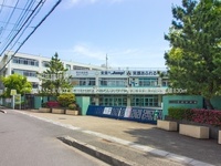周辺環境:さいたま市立宮前中学校