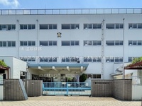 周辺環境:文京区立第九中学校