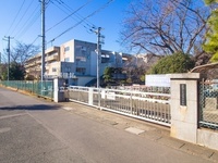 周辺環境:上尾市立大石南中学校