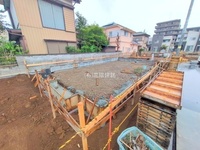 外観: