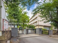 周辺環境:上尾市立大石中学校