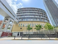 周辺環境:港区立赤坂中学校