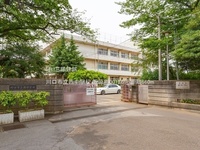 周辺環境:川口市立西中学校