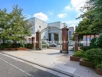 周辺環境:さいたま市立岸中学校