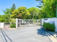 周辺環境:港区立高松中学校