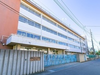 周辺環境:川口市立南鳩ヶ谷小学校