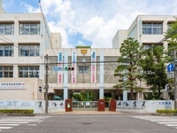 周辺環境:川口市立青木中学校