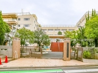 周辺環境:さいたま市立上大久保中学校