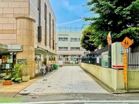 周辺環境:渋谷区立幡代小学校