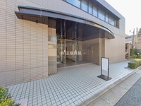 エントランス: