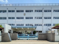 周辺環境:文京区立第九中学校