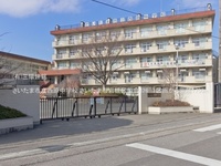 周辺環境:さいたま市立西原中学校