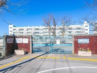 周辺環境:川口市立新郷東小学校
