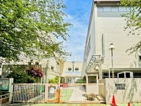 周辺環境:渋谷区立鳩森小学校