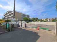 周辺環境:さいたま市立栄小学校