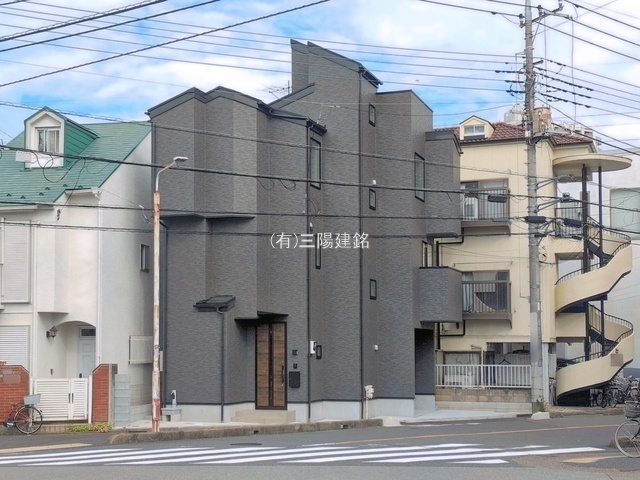 外観: