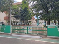 周辺環境:川口市立柳崎小学校