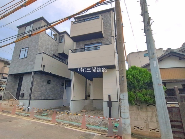 外観:
