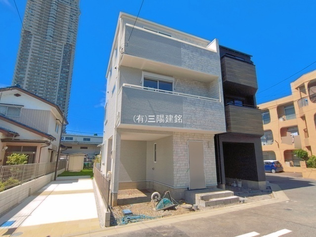 外観: