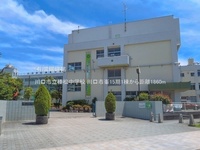 周辺環境:川口市立榛松中学校