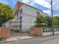 周辺環境:川口市立領家中学校